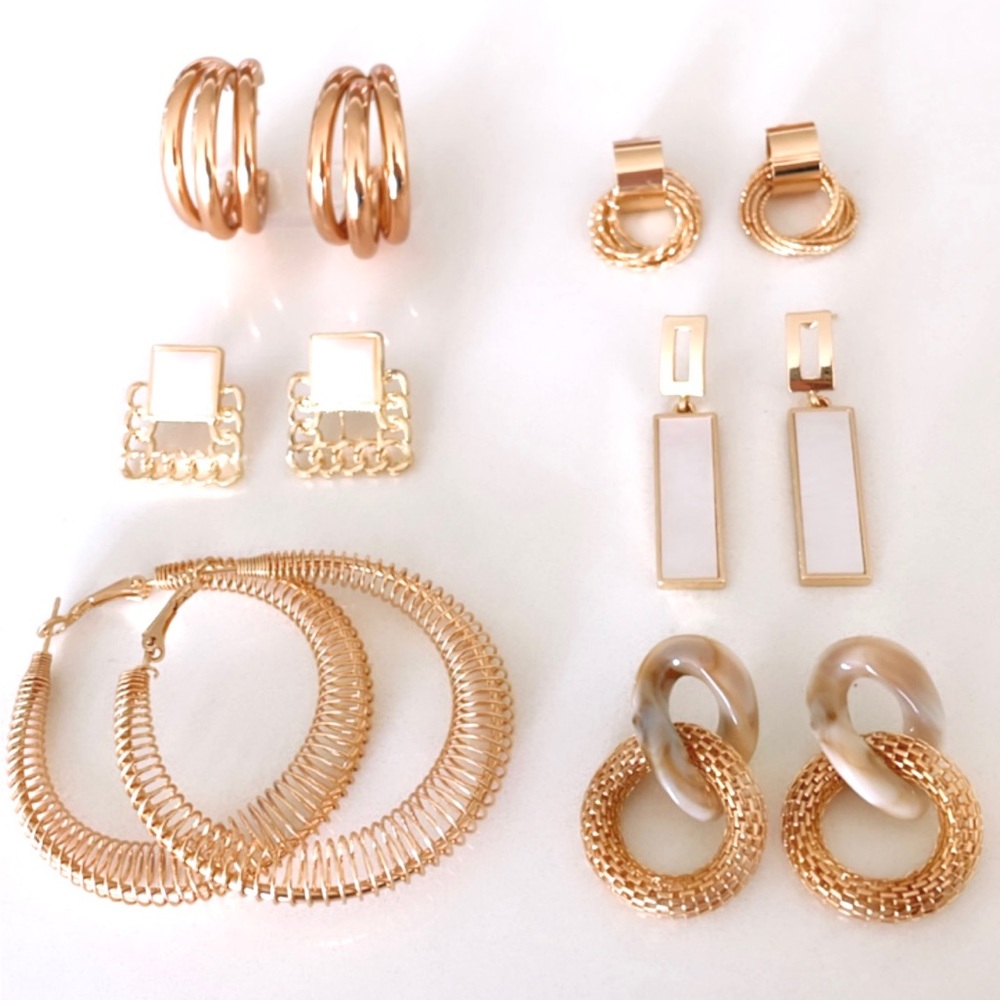 New Set of Gorgeous Trendy Earrings